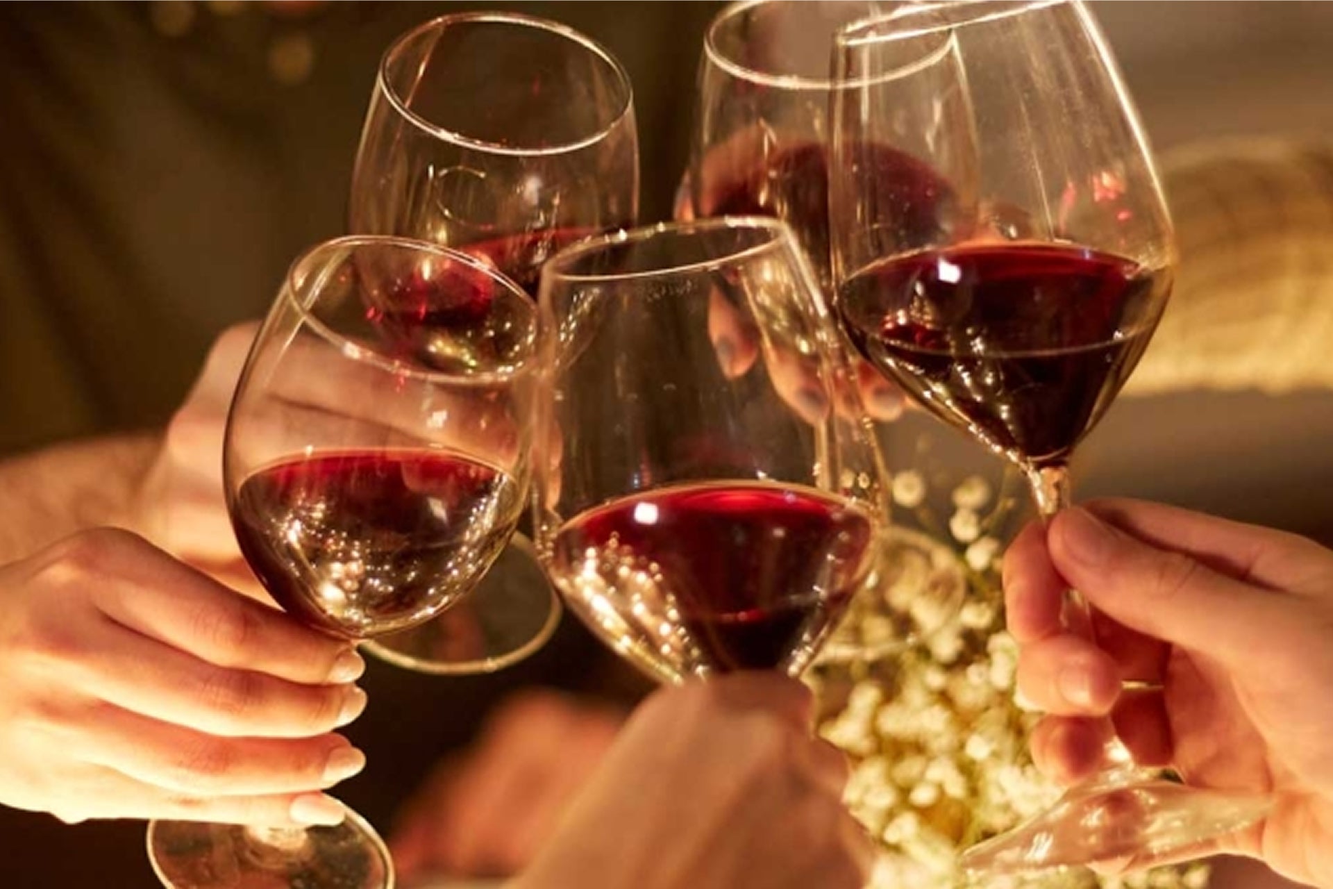 ¿Buscando el vino perfecto para brindar en Navidad? Nuestras recomendaciones